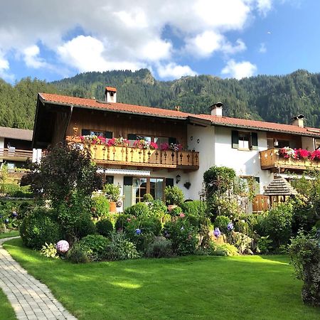 Ferienwohnung Mitteldorf Обераммергау Экстерьер фото